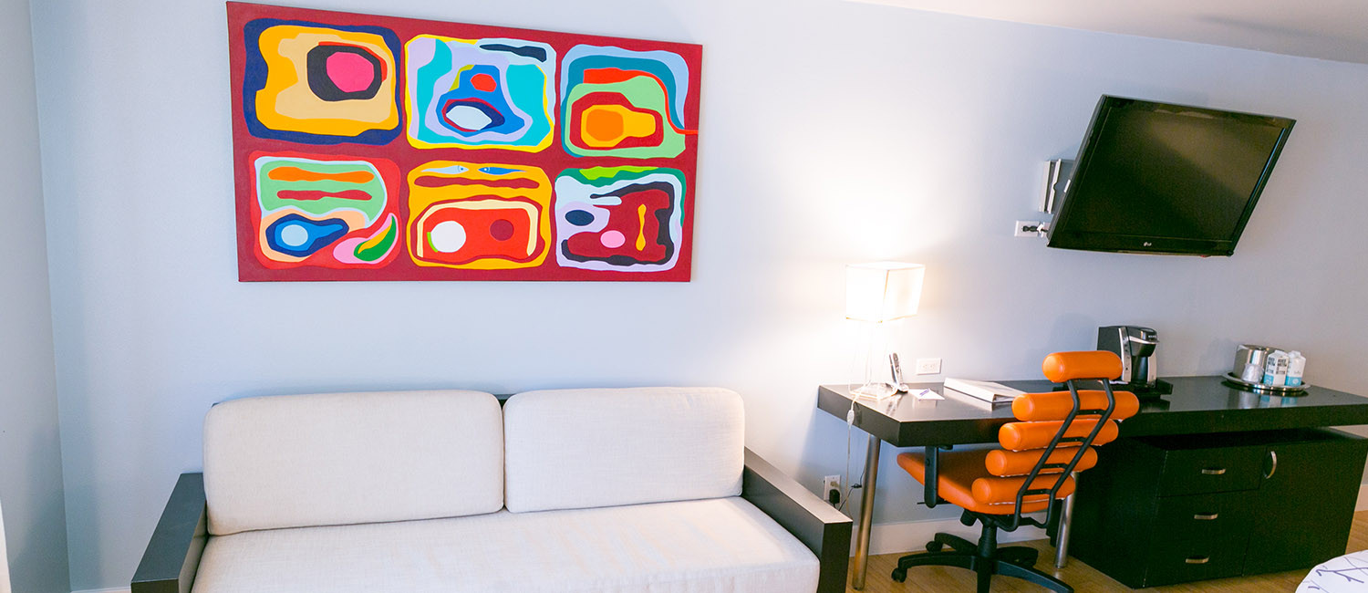  SET OUT TO EXPLORE THE BEST OF LONG BEACH, AROUND THE CORNER FROM HOTEL CURRENT