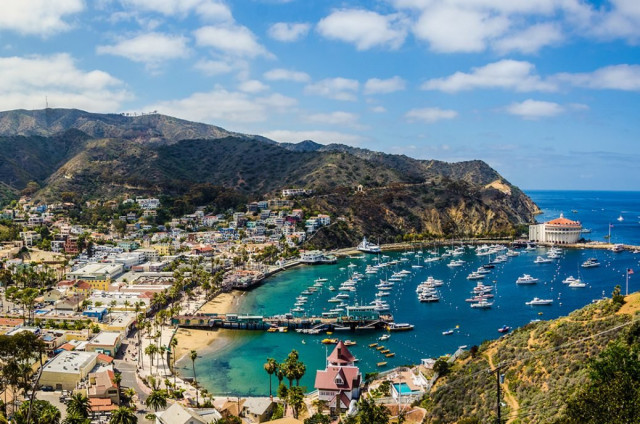 Cruise from Long Beach to Catalina for Island Fun